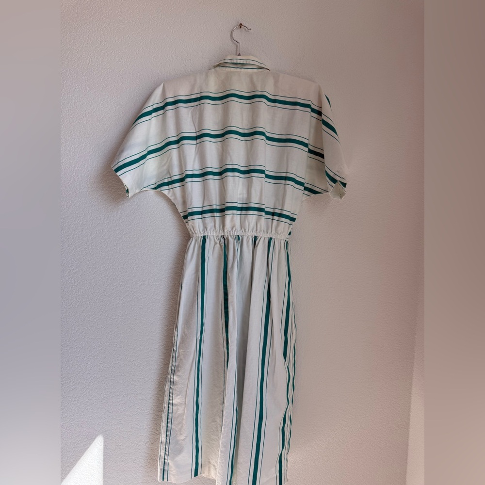 Vintage Midi Dress with Tie Front and Dolman Sleeves - Picture 7 of 14